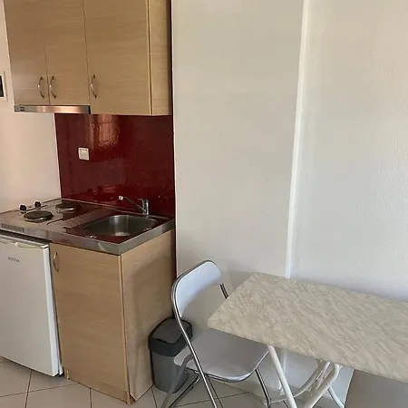 Pefki 7 Apartment