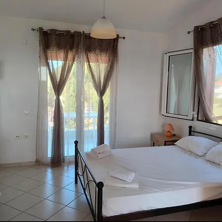 Apartment Pefki 7