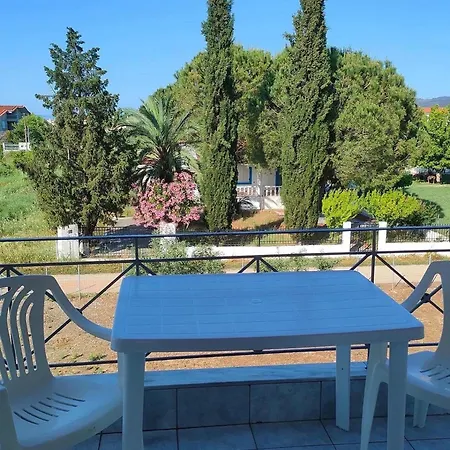 Apartamento Pefki 7 *